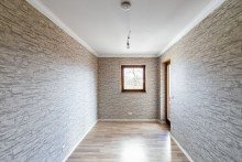 Zimmer Sch�ne und gut geschnittene 4-Zimmer Wohnung mit tollem Ausblick zu verkaufen!