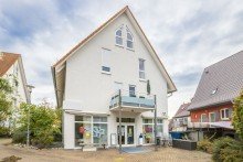 Uhlbergstra�e 25 (by Tamara Schmidt) (14 von 16) Kapitalanlage aktuelle Rendite 3,4 %- mit Potential! Flexibel nutzbare Gewerbeeinheit EG