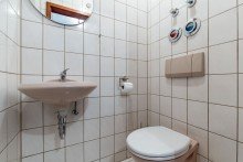 Separtes WC Sch�ne und gut geschnittene 4-Zimmer Wohnung mit tollem Ausblick zu verkaufen!