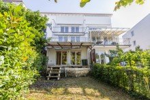  Modernes Reihenmittelhaus in attraktiver Halbh�henlage von N�rtingen